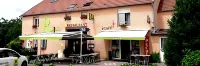 Relais du Lac Hotels in Longeau-Percey