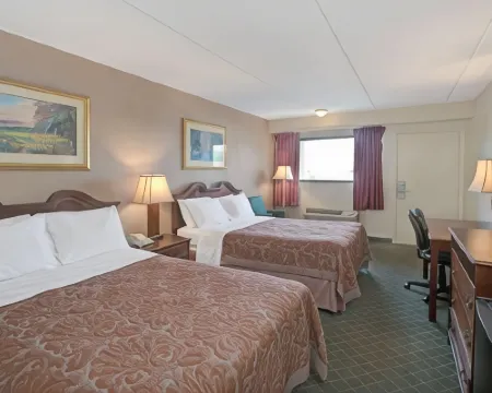 Super 8 by Wyndham Shelby Hotels in Shelby