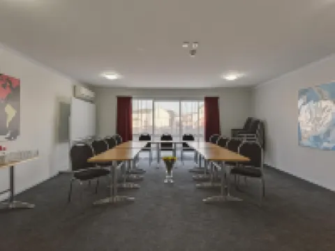 BKs Premier Motel Esplanade Hotels in Lower Hutt