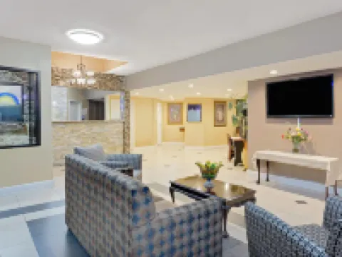 デイズ イン バイ ウィンダム コロンバス コロンバスのホテル