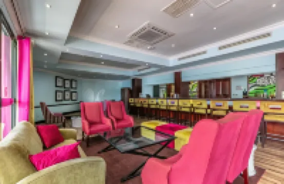 Cresta President Hotel