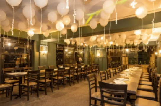 Highlands Suites Hotel and Apartments