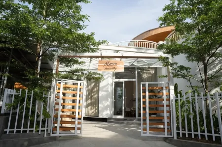 Metta Homestay Hue Отели рядом с достопримечательностью «Quang Minh Temple»