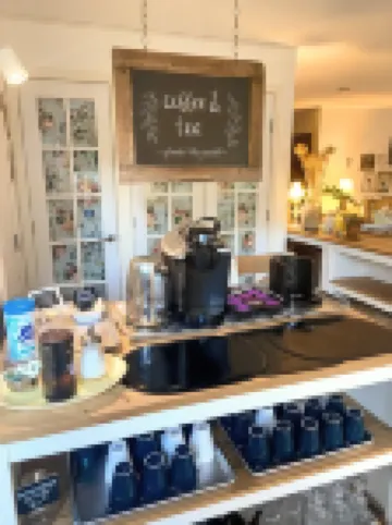 Wisteria Guest House Hotels in Salt Spring Island