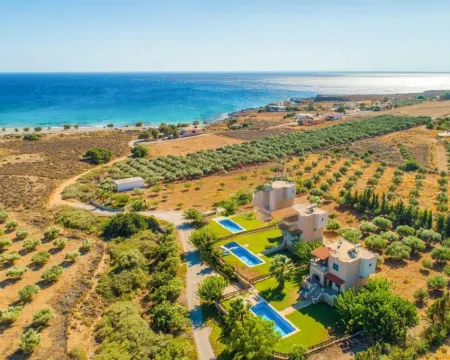 Theo Beach Villa Large Private Pool Walk to Beach Sea Views A C Wifi Car Not Required - 1843 Hotels in Sfakia