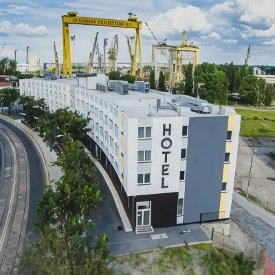 Vulcan Hotel Hotels near "Przyjaźń" Family Allotments