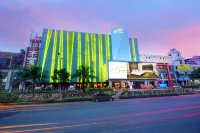 Whiz Prime Hotel Kelapa Gading Hotels near Atrium Mall Kelapa Gading 4