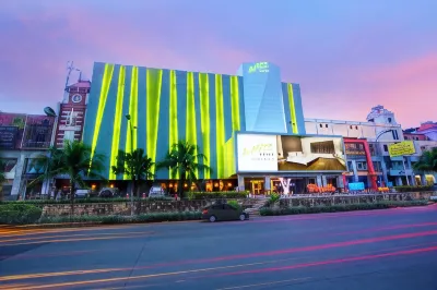 Whiz Prime Hotel Kelapa Gading Hotels near Jess So