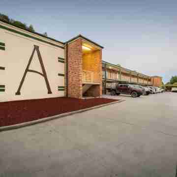 Best Western Plus Ambassador Orange Hotel Exterior