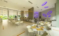 Hotel Kohinoor Elite Near BKC - sarapan