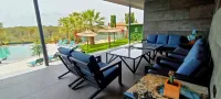 The Blue Diamond Villa-25min From Valencia Hotels in Ribera Alta
