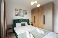 MoHost Noblesse - Chic Urban Retreat Отели в г. 