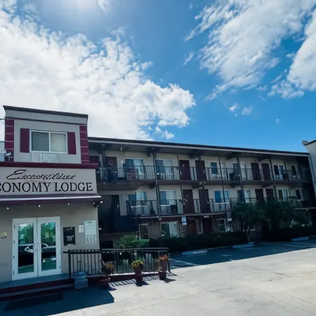 Executive Economy Lodge
