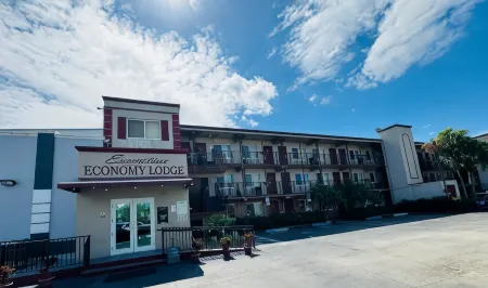 Executive Economy Lodge