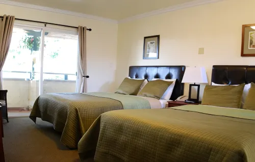 Bella Capri Inn and Suites