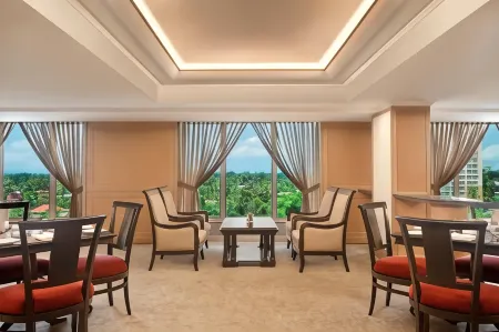 Le Méridien Kochi Отели рядом со станцией Ernakulam Jn