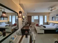 One Palm Tree Condo at Manila Airport T3 by Beth