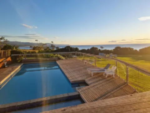 Diamond Island Resort, Restaurant & Bar and Penguin Show فنادق في بيتشينو