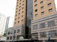 Hotel Carlton Plaza Hotels near Train Station