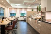 Hotel am Freischütz Отели в г. Хюрт
