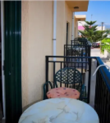 Nicolas Hotel