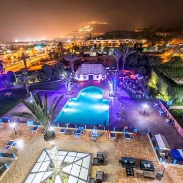 Oasis Hotel & Spa Отели рядом с достопримечательностью «Легзира»