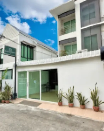 สิริน โครชี่ นิมมาน