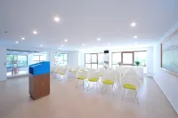 Atrium Ambiance Hotel