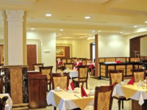Royal Plaza by Stellar Hotels, Yerevan Hotels in Eriwan