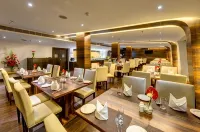 Siamton Inn Trademark by Wyndham - فطور