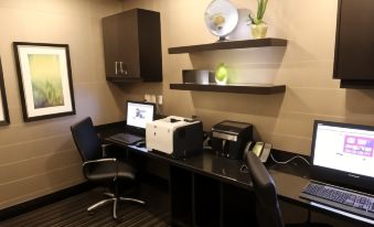 Hampton Inn & Suites by Hilton St. John's Airport