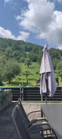 Very good starting point for hikes, bike tours etc.