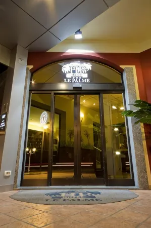 Hotel le Palme Отели в г. Аграте-Контурбия