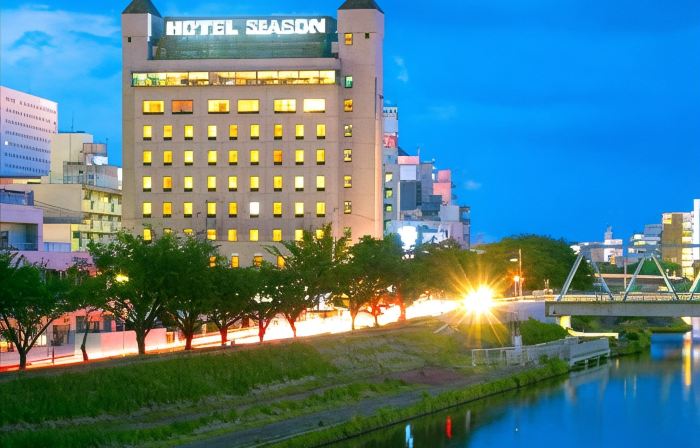 Mito Hotel Season