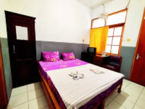 Hotel Iraa Hotels in Pakualaman