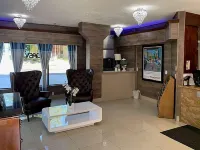 Howard Johnson by Wyndham Reno Downtown Hotel dekat Planetarium Fleischmann
