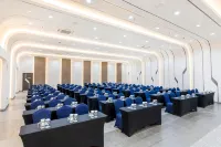 Aeris Hotel Banjarbaru Hotels in Guntung Payung