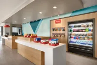 納什維爾機場艾維德飯店