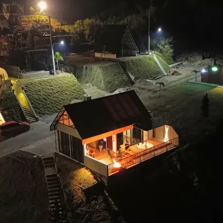 Maple Cabin Отели в г. Cisarua