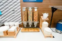 Holiday Inn Express & Suites KODAK EAST-SEVIERVILLE by IHG - Morgenmad