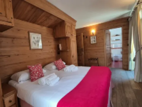 Hotel Dente Del Gigante Hotels in Entreves