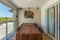 Condominium w/ Pool, 900 m fr/ the Beach, Imbassai Top Flats - Itfs Hotels in Imbassai