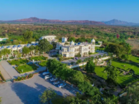 Balaram Palace Resort Hotels in Banaskantha
