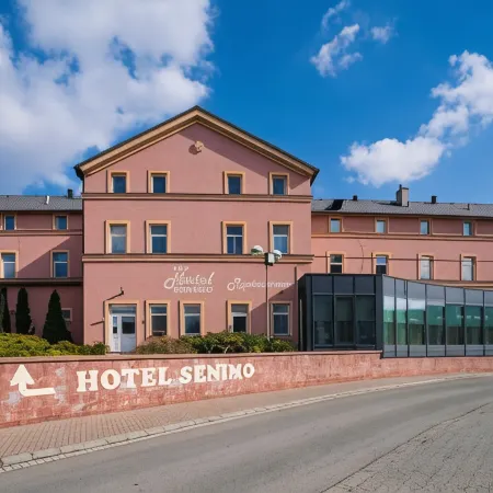 Hotel Senimo