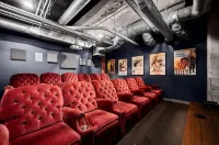 Loft in Downtown Dallas with Skyline Views - Condos