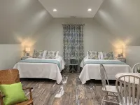 Super Charming Modern Cottage Hotels in Pendleton