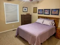 4-bedroom two level guest house next to Shupac Lake in Grayling - Homestays