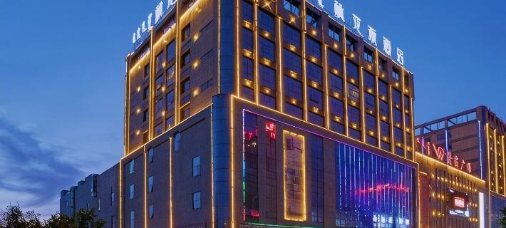 Taohuayuan Hotel Hotel di Bole