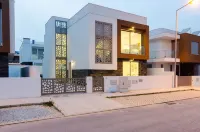 Villa Scandinavia - Private Heated Pool Hoteles en 