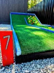 The Mini Golf Oasis king beds & Movie/Game room minutes to Fort Benning GA. - 4 stjerner
